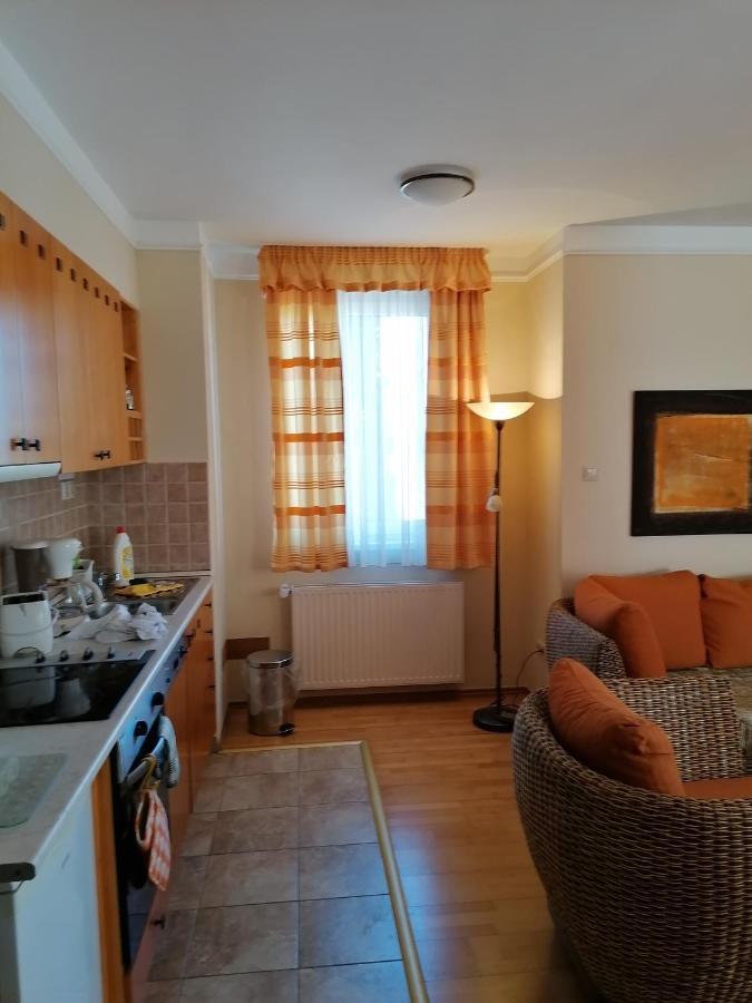 Daniella Apartmens Бюк Экстерьер фото